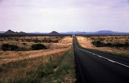 Strasse nach Sden
